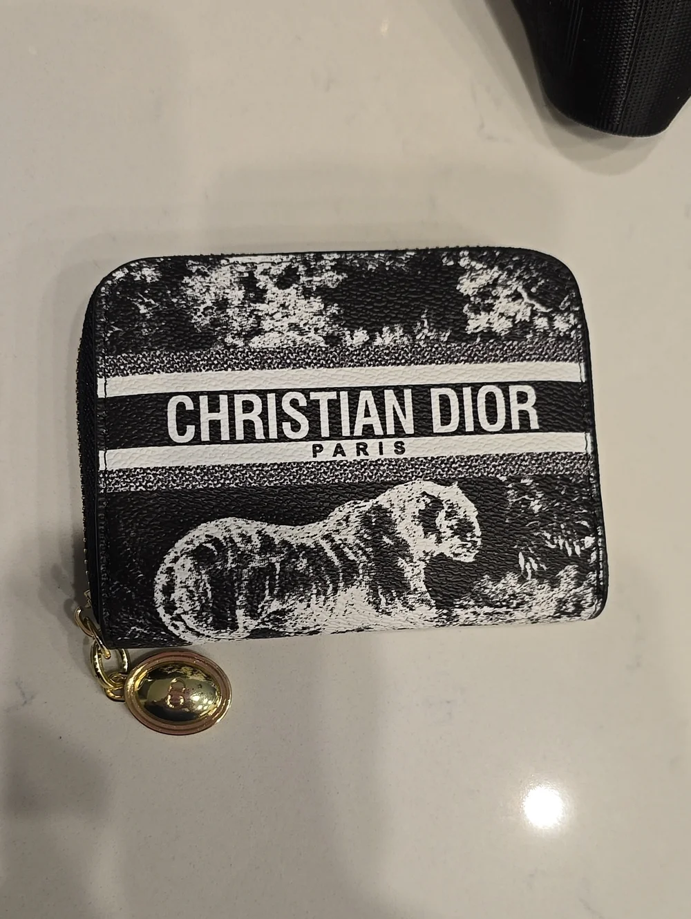 D'ior Black and White Christian Dior Paris Zip Card Holder with Gold-Tone Pull